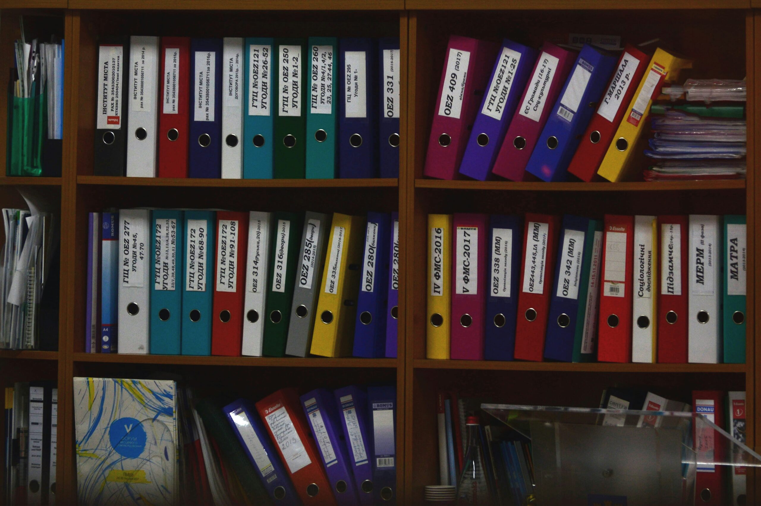 Administrative appointments and paperwork systems in Spain