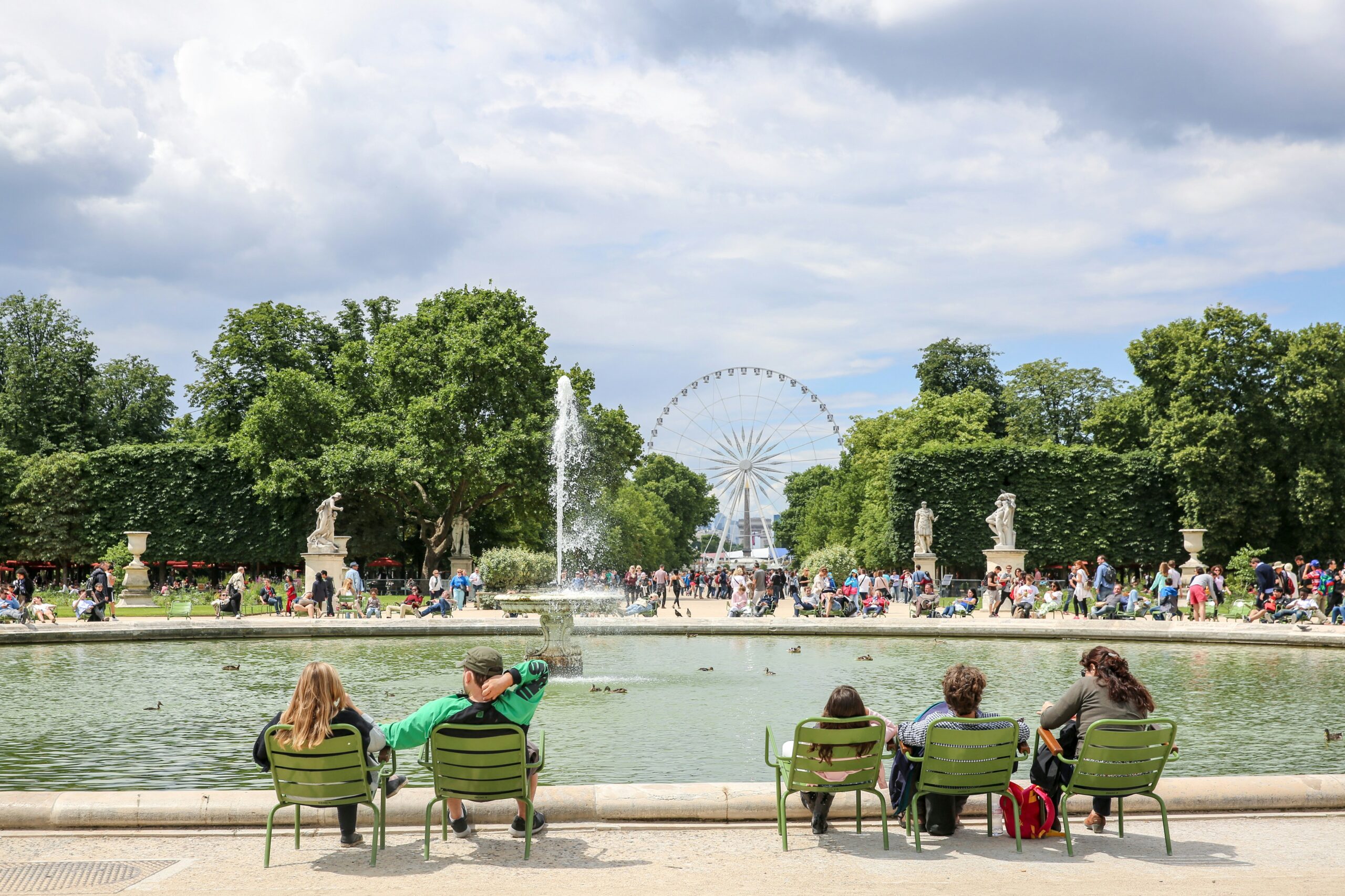 French daily lifestyle with walkable streets and local routines