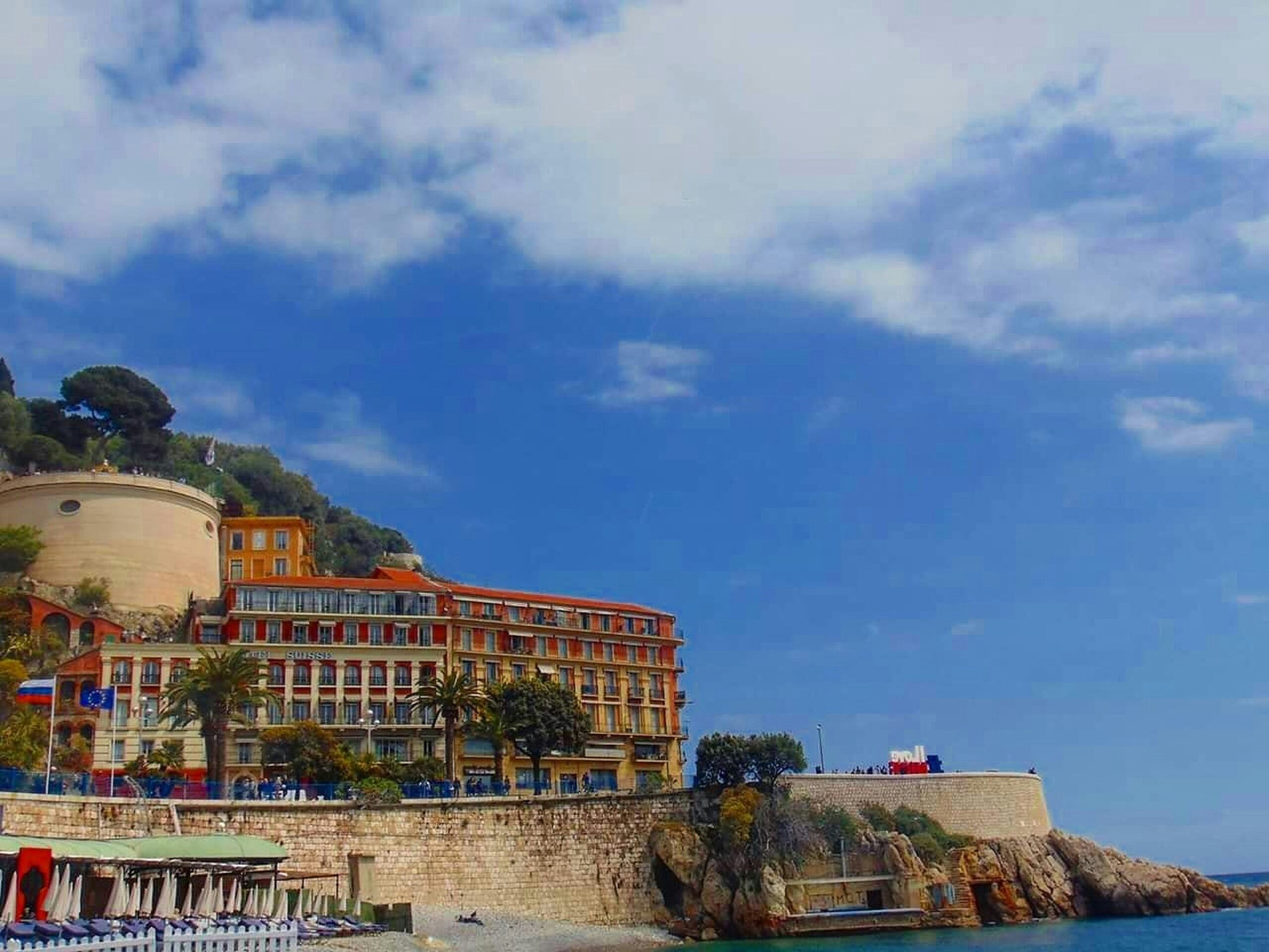 Small French city with practical long-term services