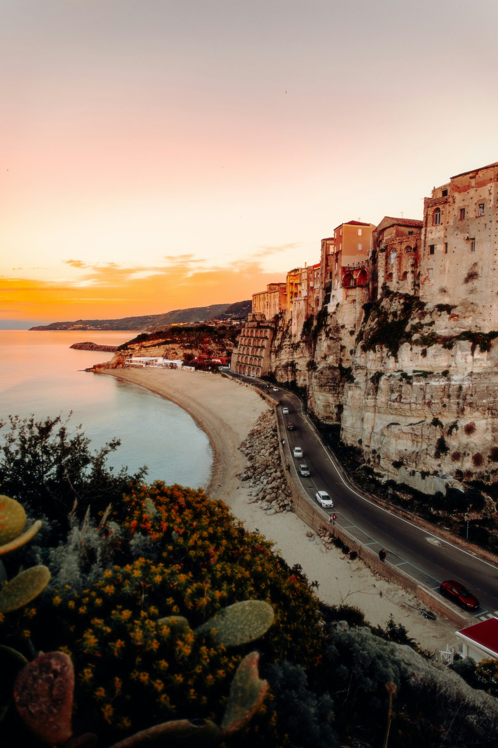 Italian property restoration and contractor coordination for retirees