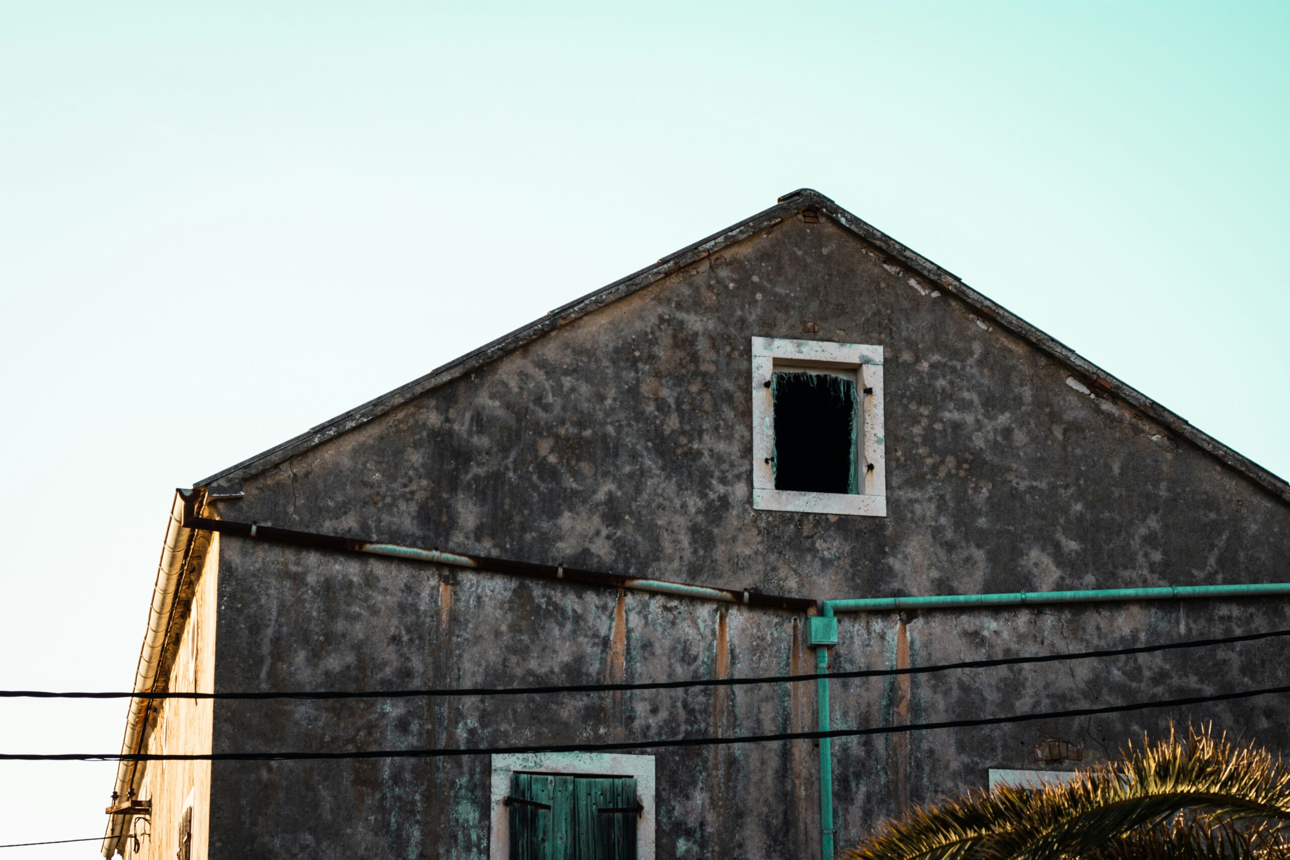 Damp and mould problems in French homes after moving