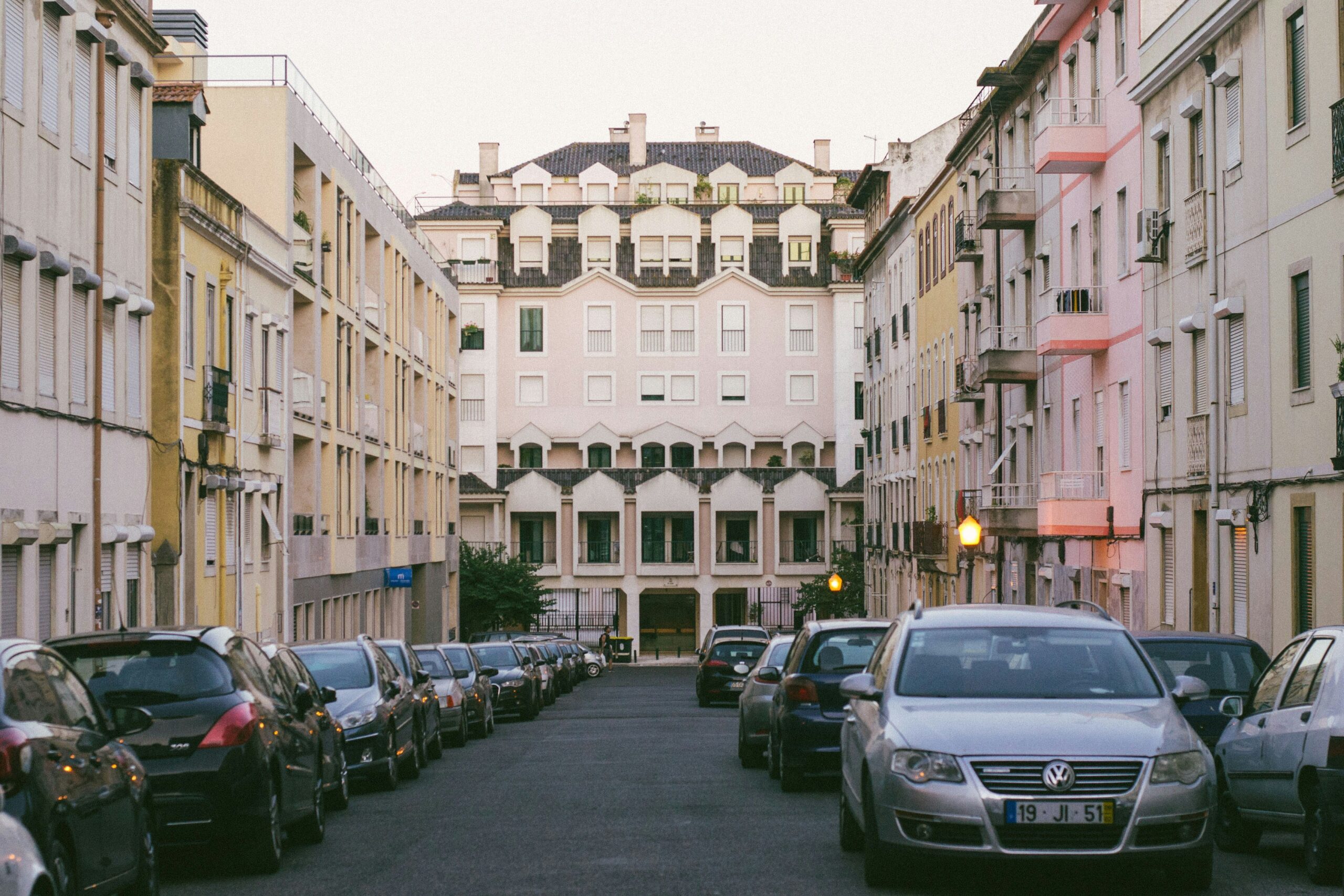 Healthcare access and pharmacy services in Portugal