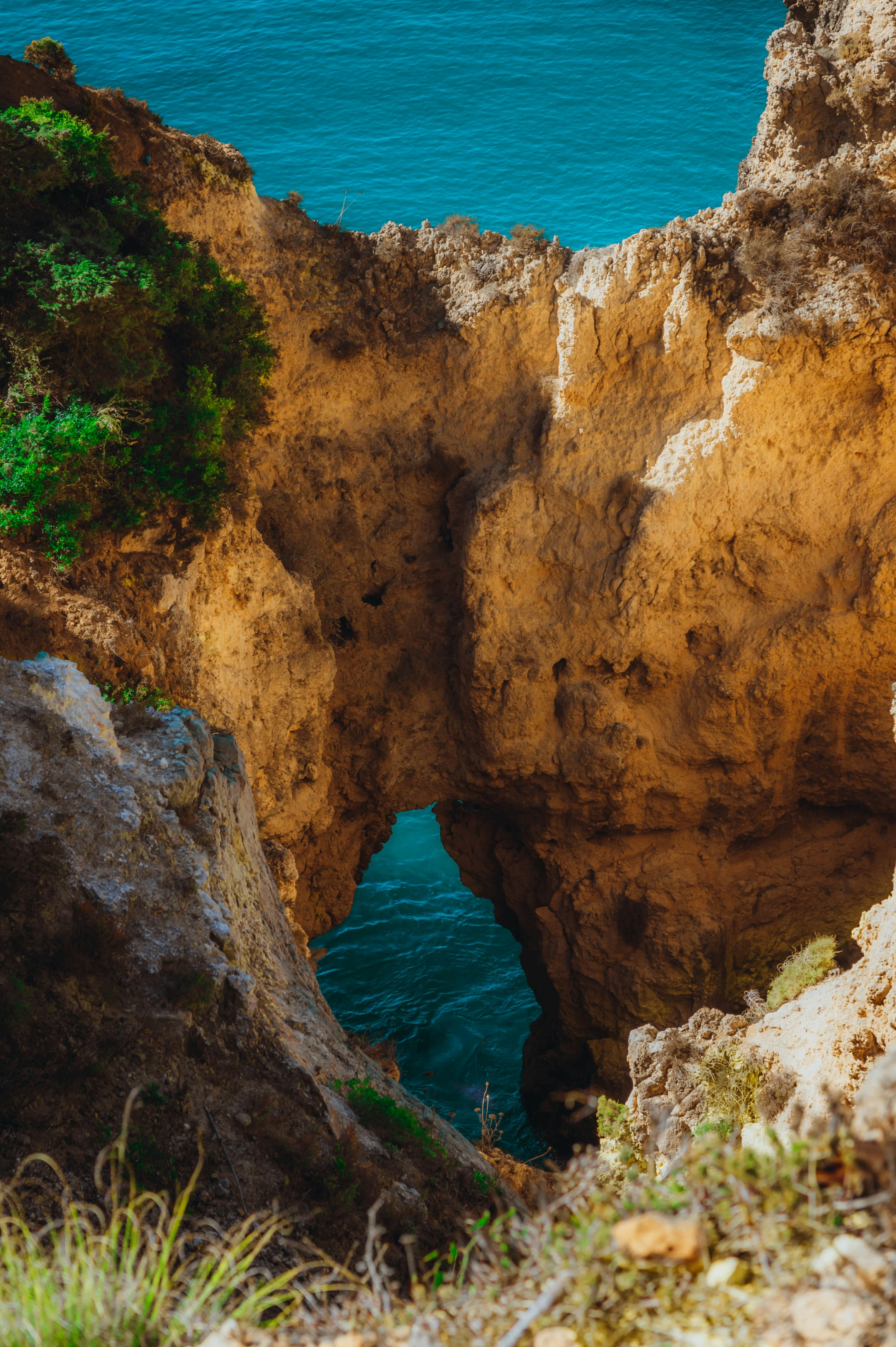 Driving and toll roads in Portugal